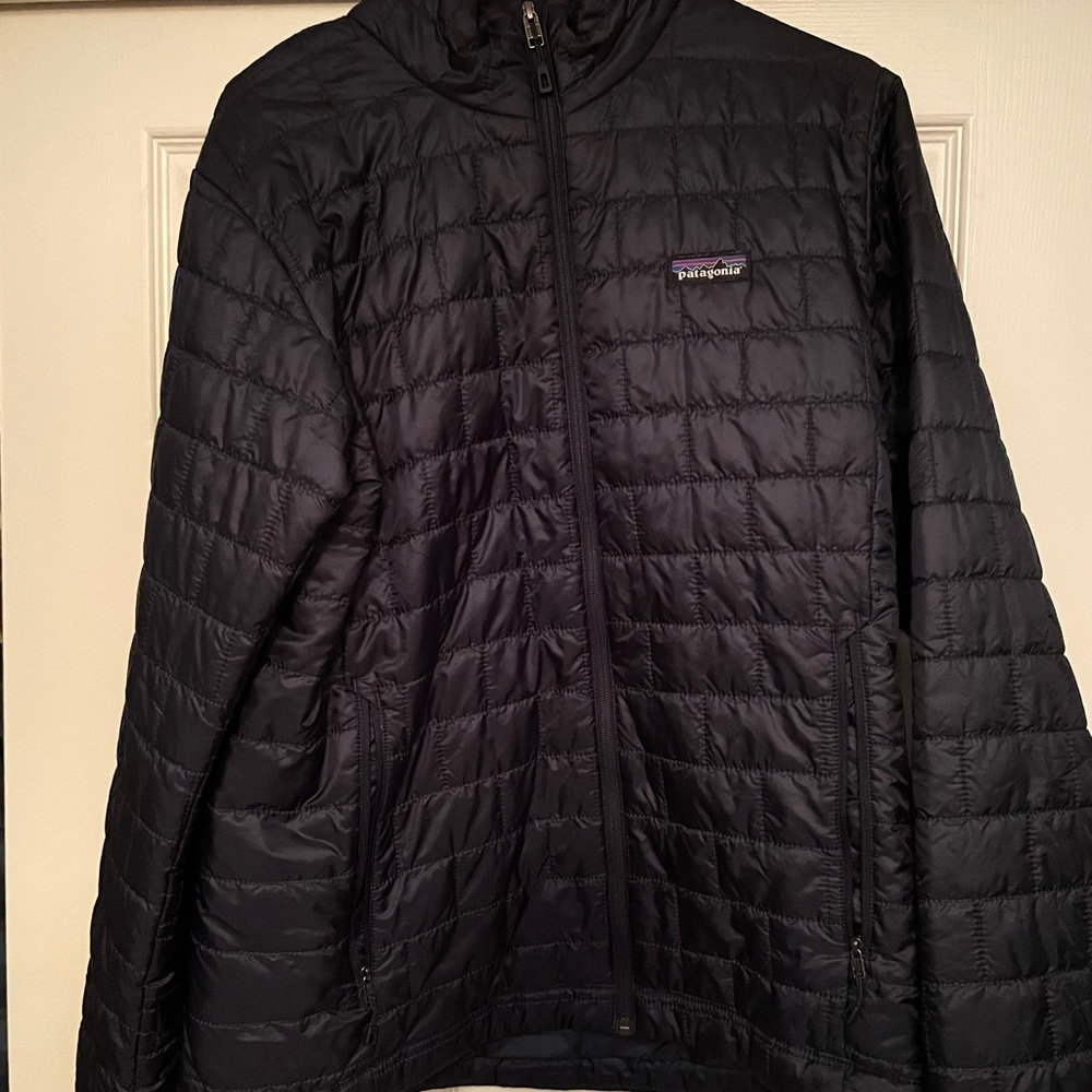 Men’s medium Nanopuff navy blue